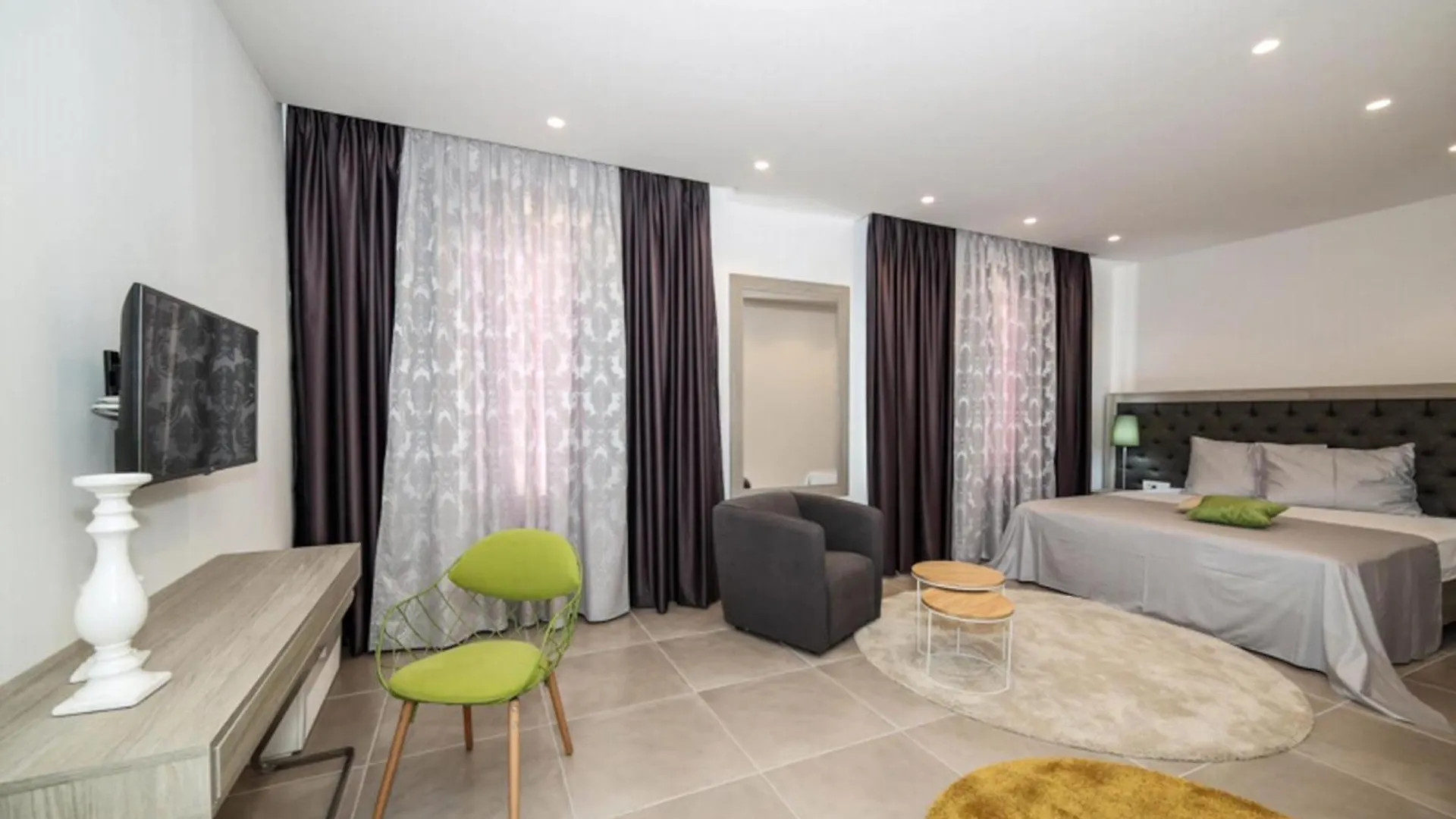 Villa Trogir Palazio A Spectacular 7 Bedroom Villa 90 Metres To The Sea And Promenade