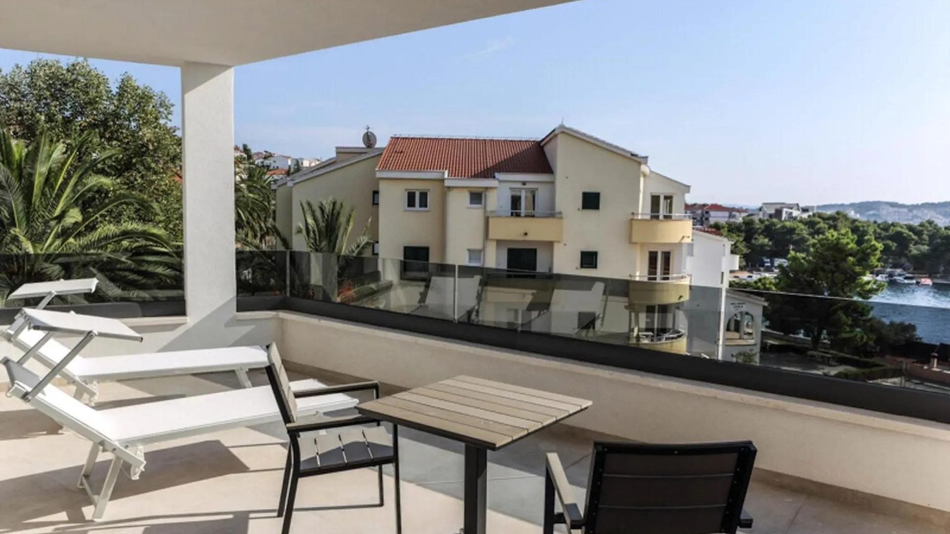 Villa Trogir Palazio A Spectacular 7 Bedroom Villa 90 Metres To The Sea And Promenade 0*,