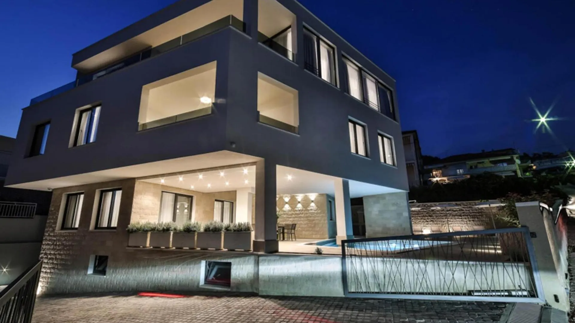 Villa Trogir Palazio A Spectacular 7 Bedroom Villa 90 Metres To The Sea And Promenade